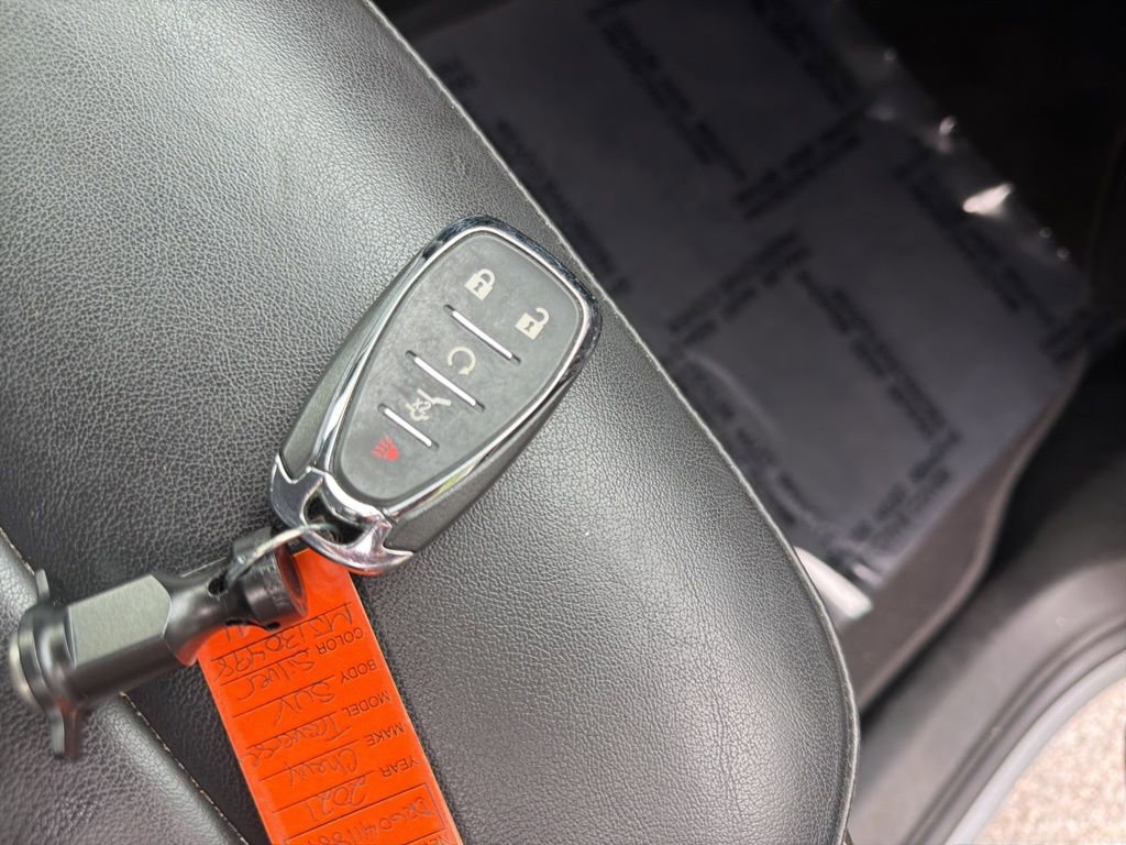 Used 2021 Chevrolet Traverse RS image 34