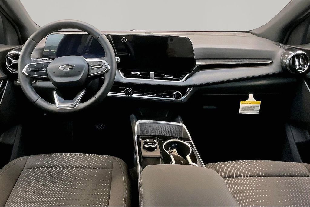 New 2026 Chevrolet Equinox LT w/ Midnight Edition FWD image 6