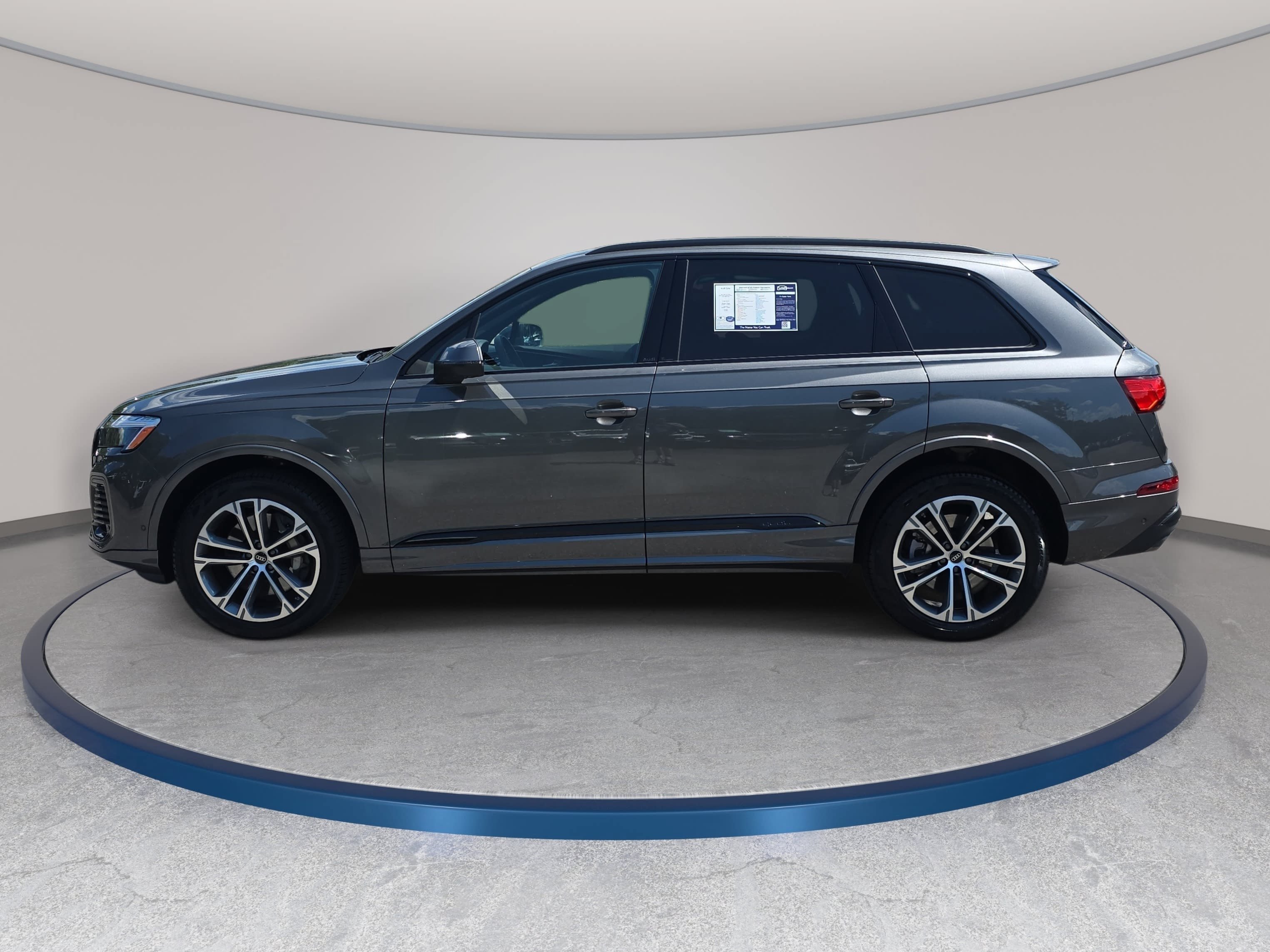 Used 2025 Audi Q7 2.0T Premium Plus AWD/4WD image 8