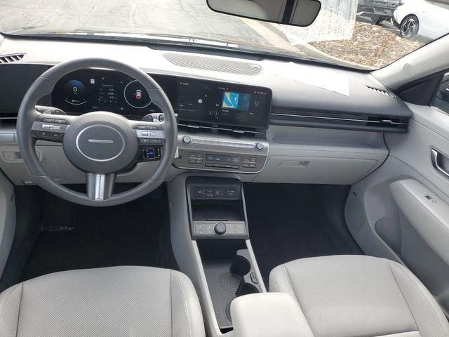 Used 2025 Hyundai Kona Limited image 9