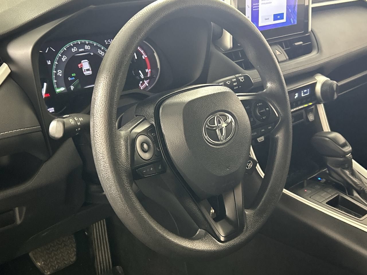 Used 2025 Toyota RAV4 LE FWD image 14