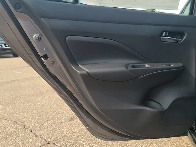 New 2025 Nissan Versa SV w/ Trunk Package FWD image 19