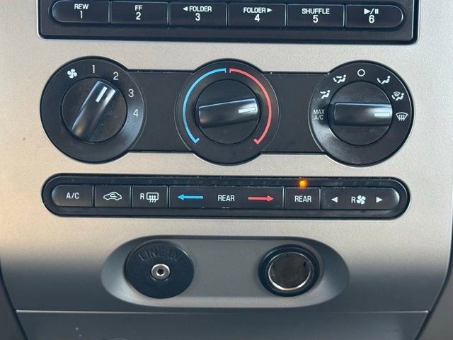 Used 2007 Ford Expedition XLT AWD/4WD image 26
