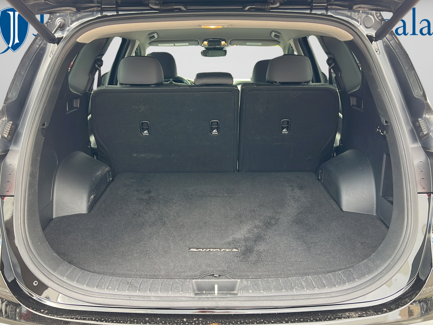 Certified 2022 Hyundai Santa Fe XRT AWD/4WD image 9