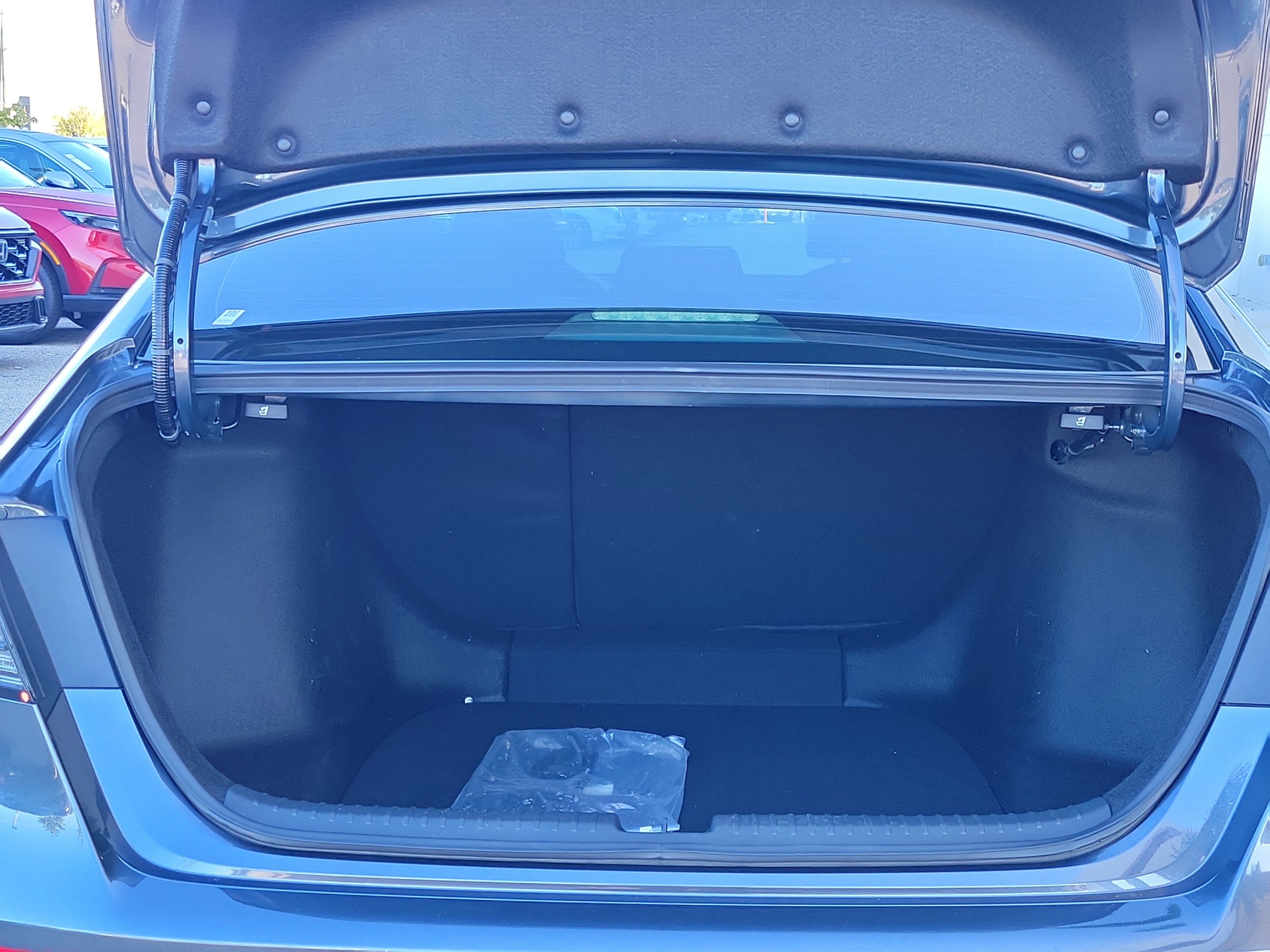 Certified 2024 Honda Accord EX image 9