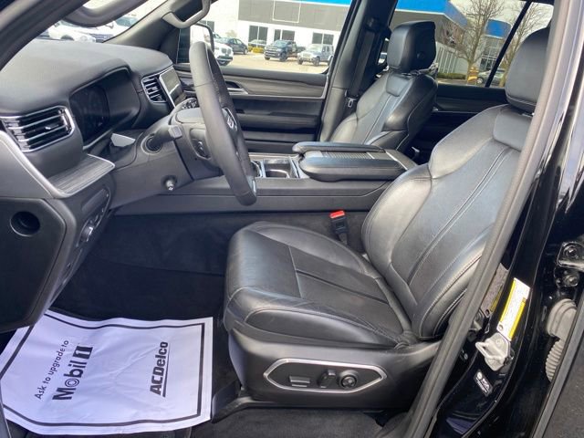 Used 2024 Jeep Wagoneer Series II image 16