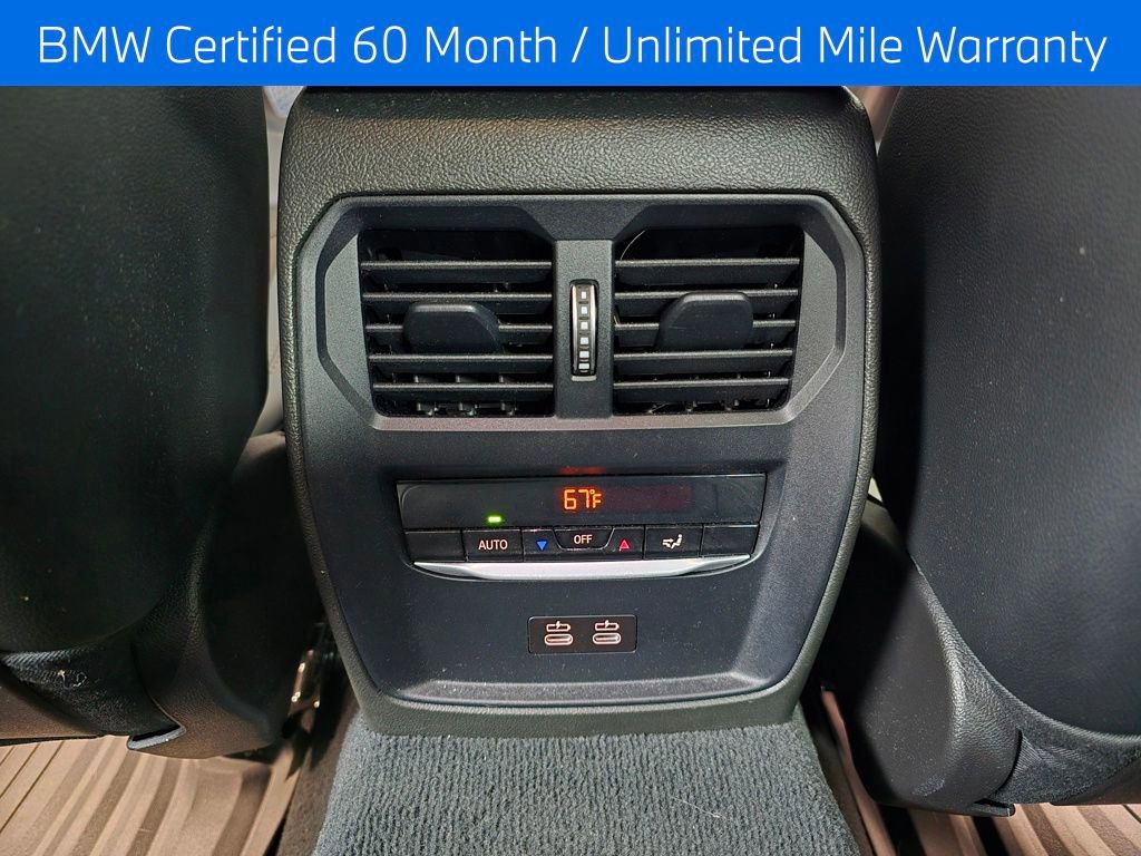 Certified 2023 BMW 330i xDrive Sedan w/ Premium Package AWD/4WD image 18