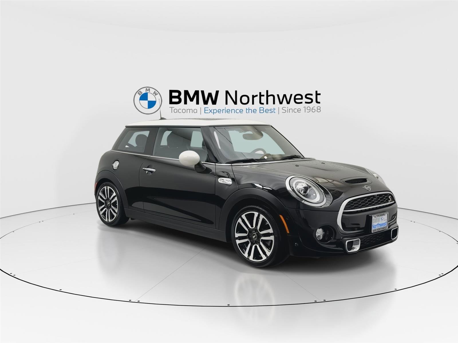 Used 2019 MINI Cooper S w/ Driver Assistance Package image 6