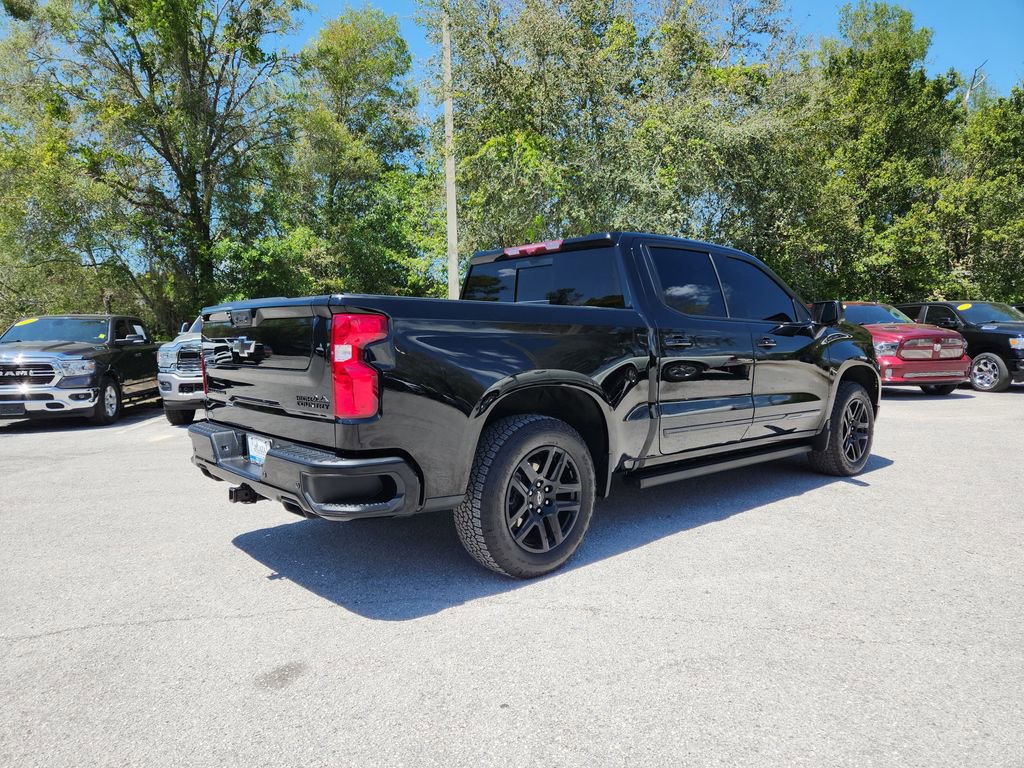 Used 2024 Chevrolet Silverado 1500 High Country w/ Midnight Edition AWD/4WD image 4