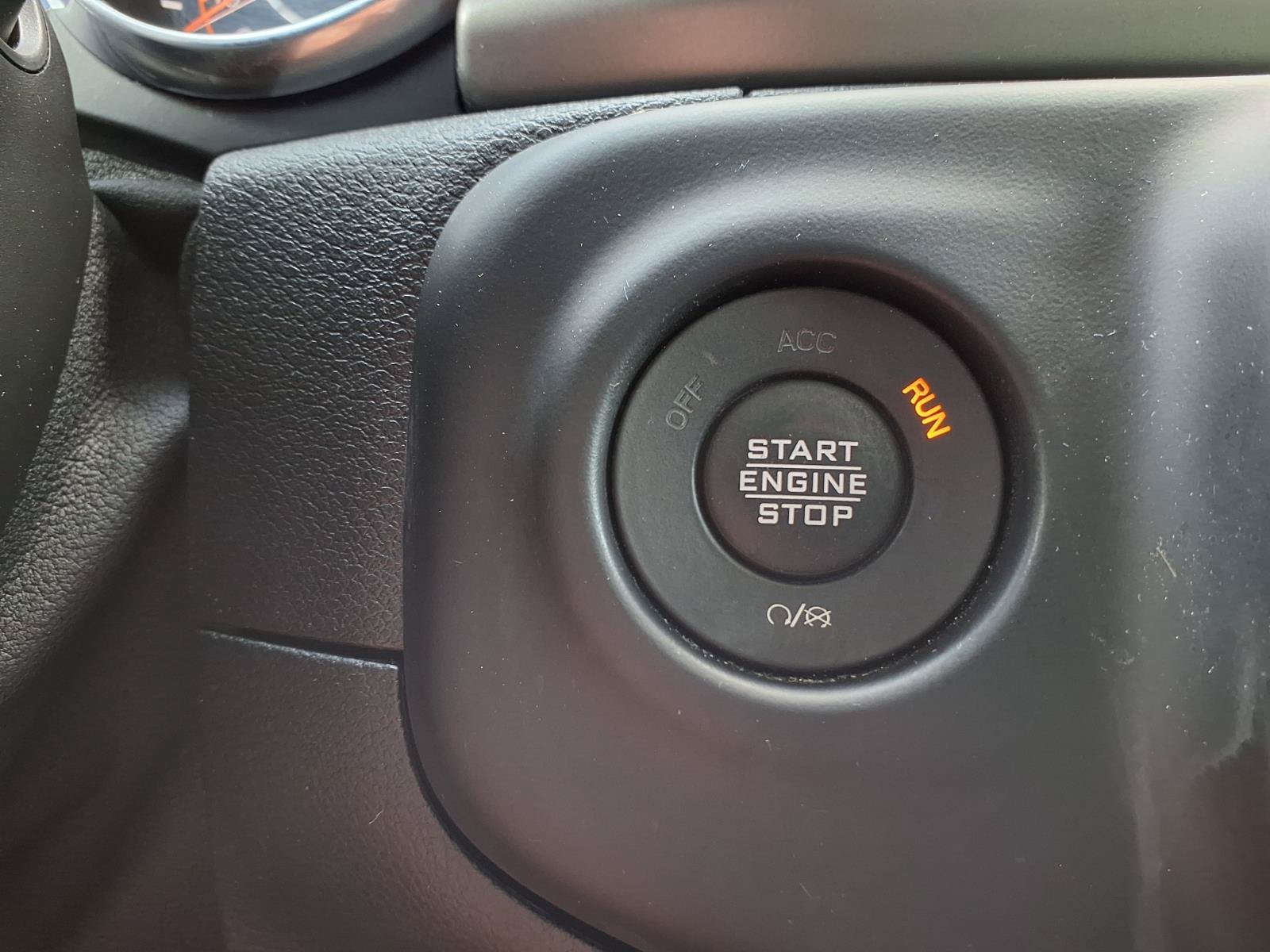 Used 2021 Jeep Wrangler Sport AWD/4WD image 19