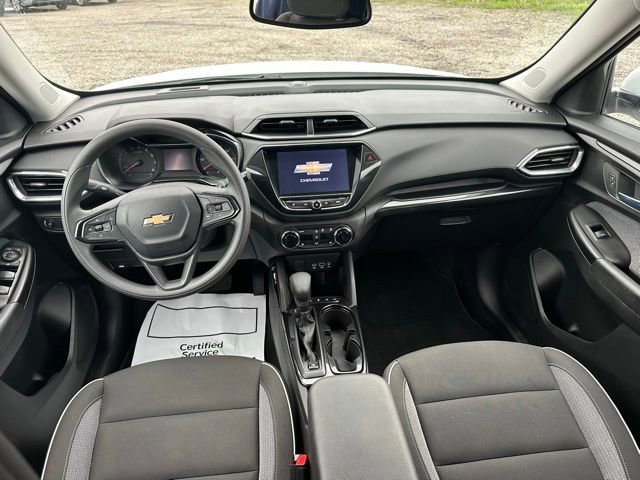 Used 2023 Chevrolet TrailBlazer LT w/ Convenience Package AWD/4WD image 37