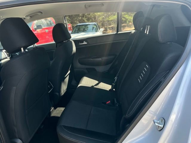 Used 2018 Kia Sportage LX image 12