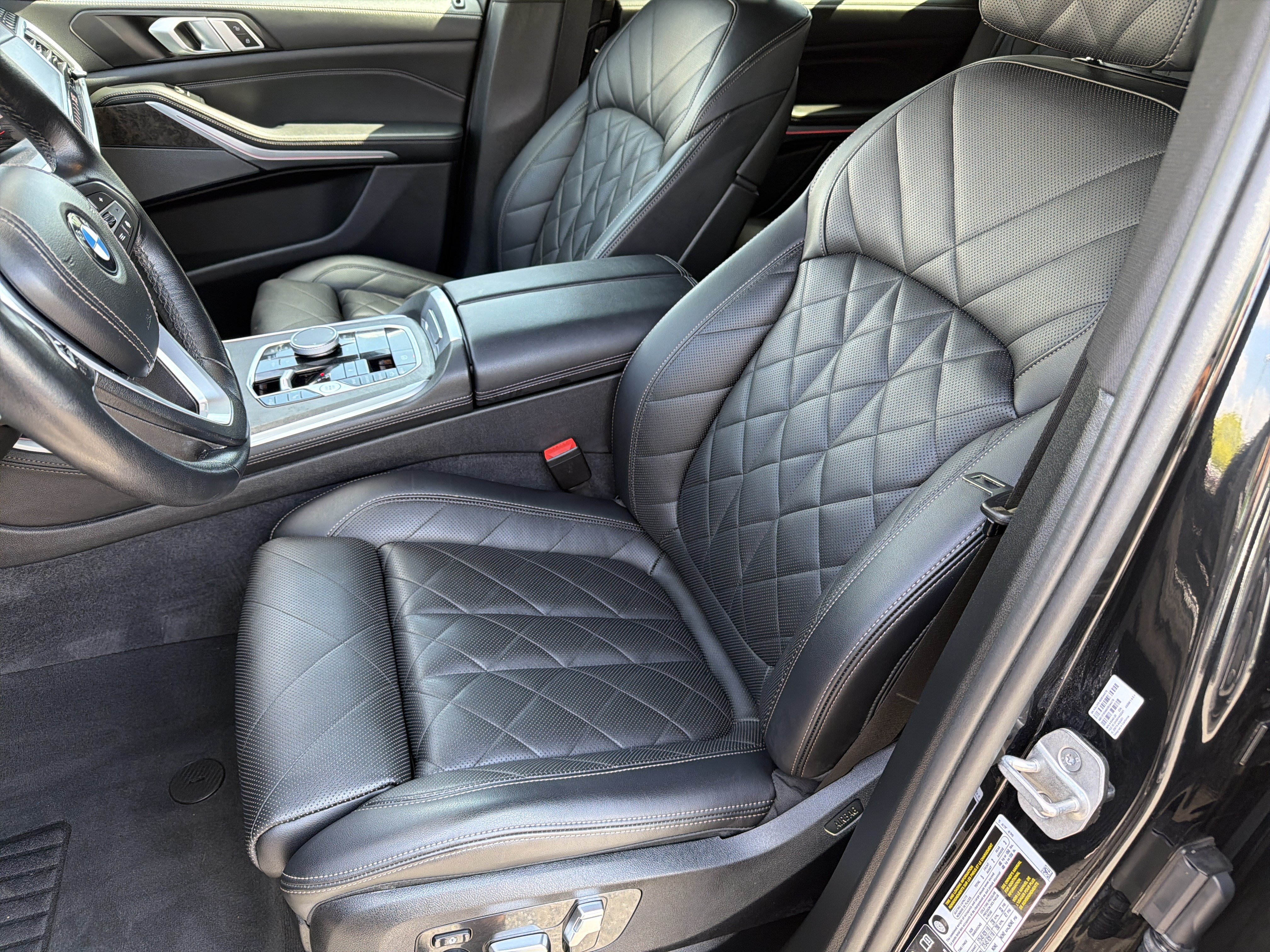 Used 2025 BMW X5 xDrive40i AWD/4WD image 17