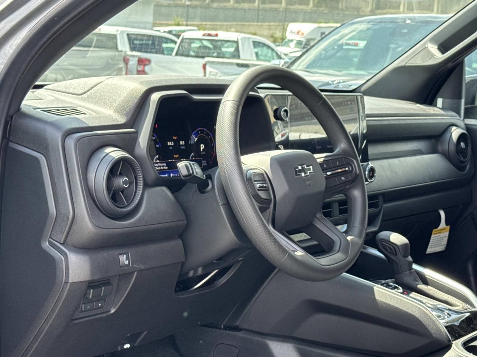 New 2026 Chevrolet Colorado Trail Boss w/ Midnight Edition AWD/4WD image 26