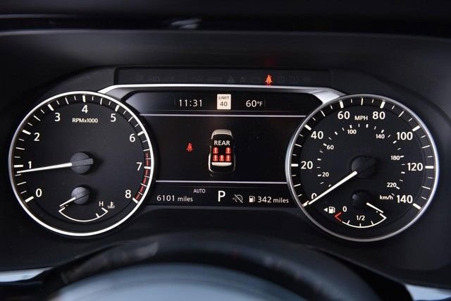 Certified 2025 Nissan Pathfinder SL w/ SL Premium Package image 12