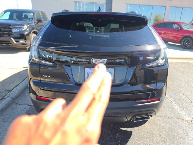 Used 2023 Cadillac XT4 Sport AWD/4WD image 8
