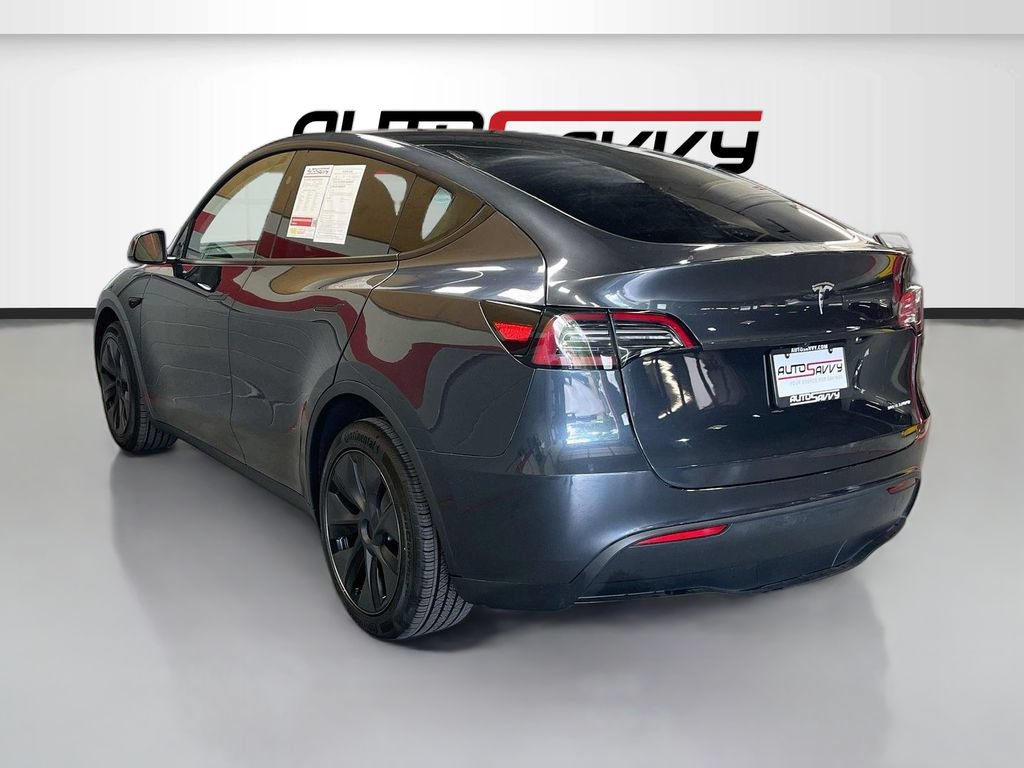 Used 2025 Tesla Model Y Long Range AWD/4WD image 5