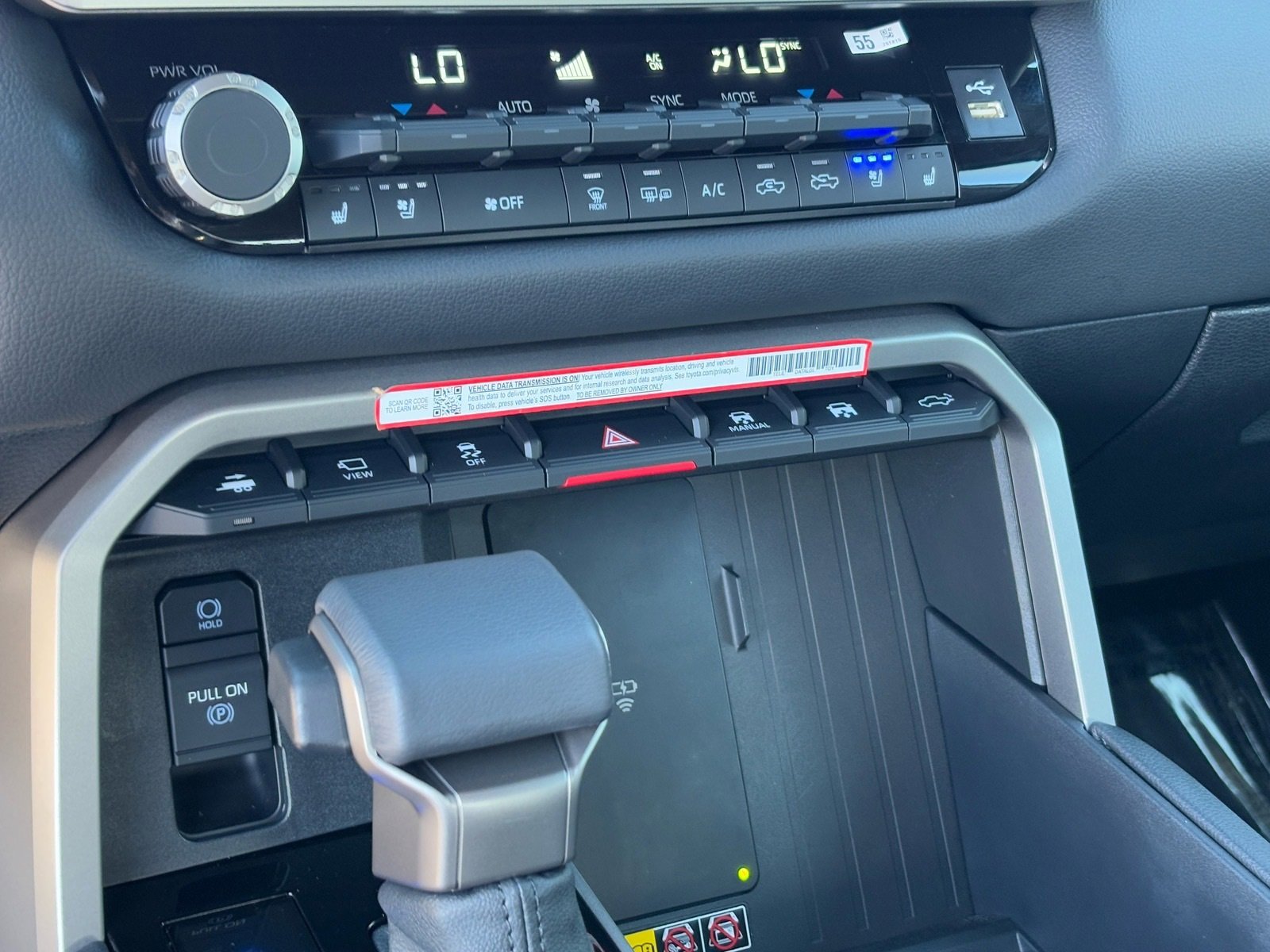 Used 2025 Toyota Tundra Limited image 26