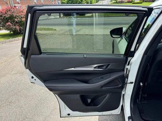 Used 2023 INFINITI QX60 Luxe w/ Cargo Package AWD/4WD image 19