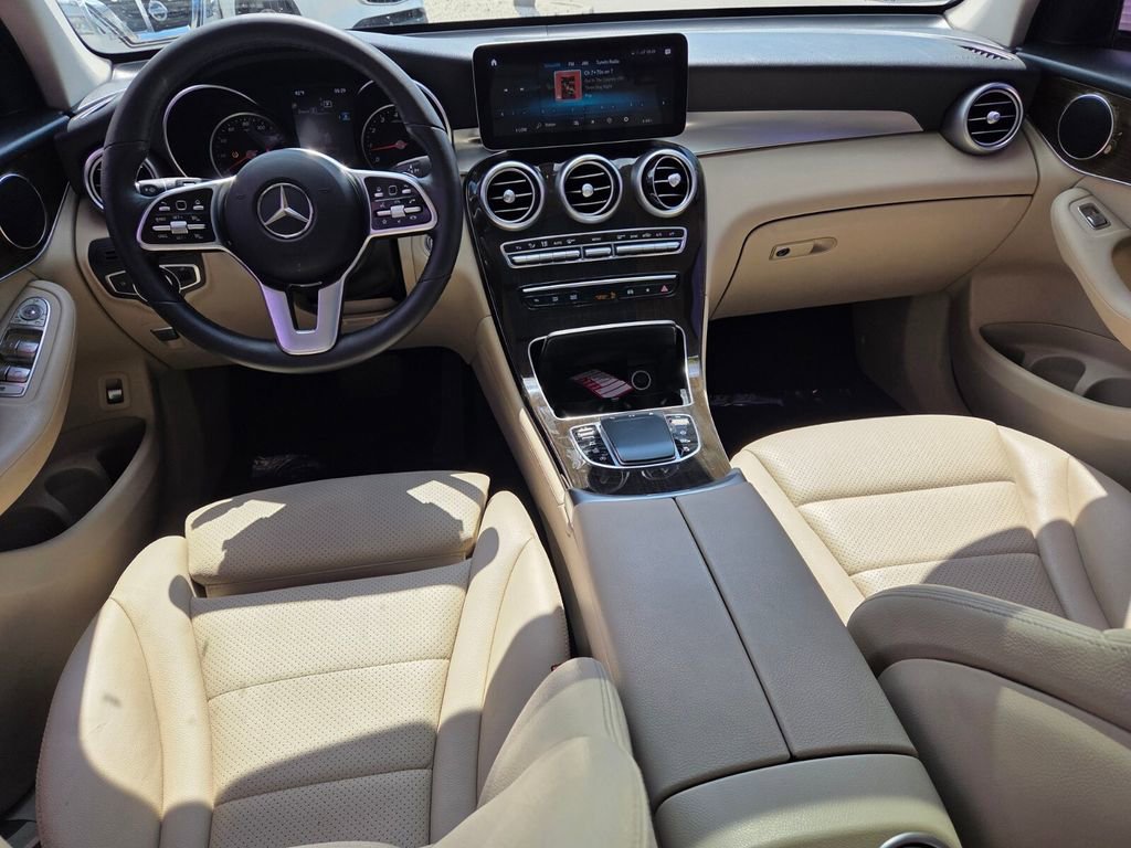 Used 2021 Mercedes-Benz GLC 300 image 10