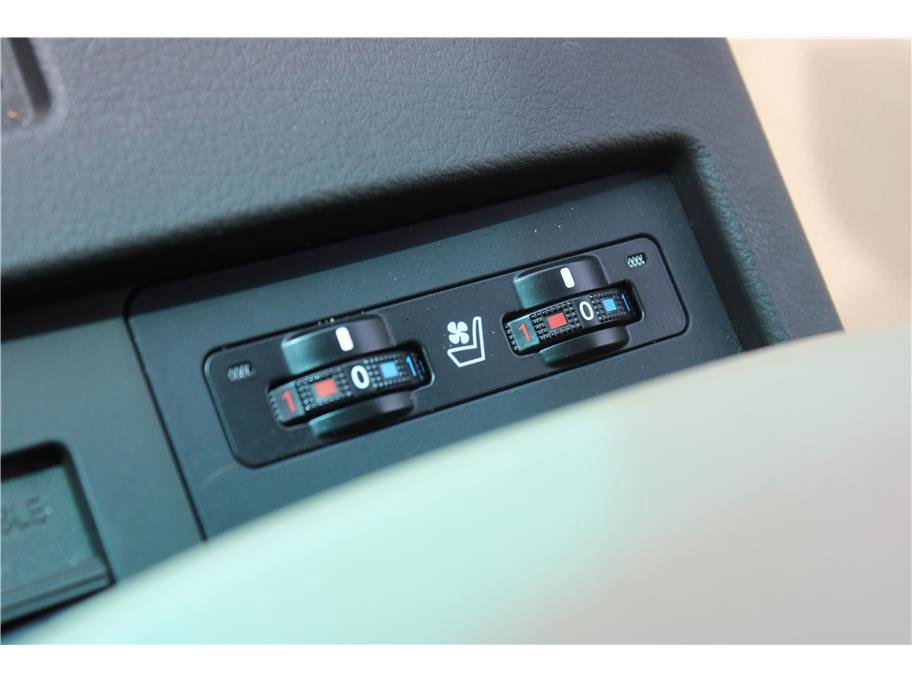 Used 2010 Lexus RX 450h 2WD image 30