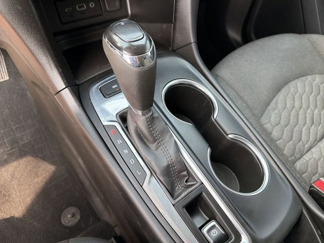 Used 2020 Chevrolet Equinox LT w/ Driver Convenience Package image 21