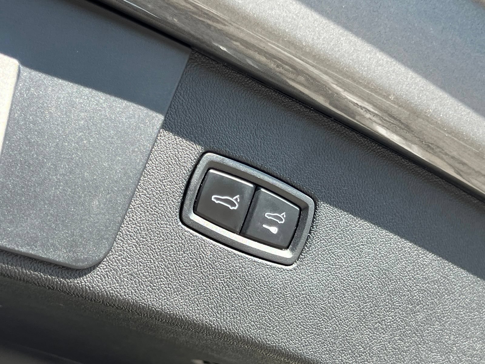 Certified 2023 Porsche Cayenne GTS AWD/4WD image 21