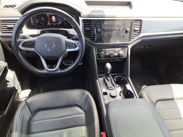 Used 2021 Volkswagen Atlas Cross Sport SEL Premium image 22