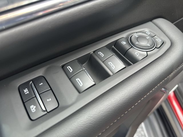 Certified 2023 Chevrolet Tahoe High Country AWD/4WD image 19