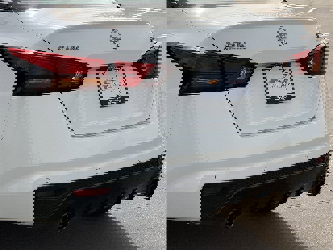 Used 2024 Nissan Altima 2.5 SR image 6