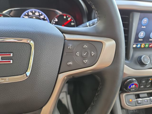 Used 2023 GMC Acadia Denali w/ Black Diamond Edition AWD/4WD image 19