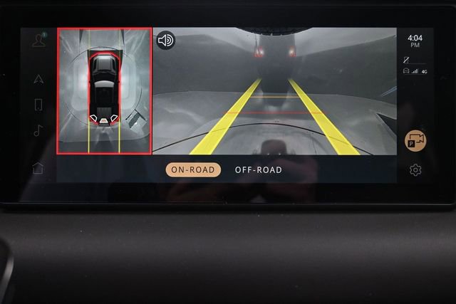 Used 2023 Land Rover Defender 110 X-Dynamic SE AWD/4WD image 14