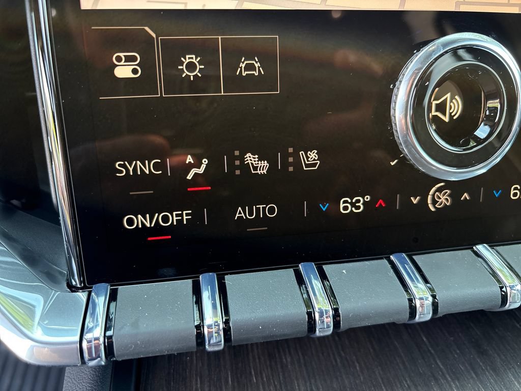 New 2026 GMC Acadia Denali w/ Super Cruise Package FWD image 23