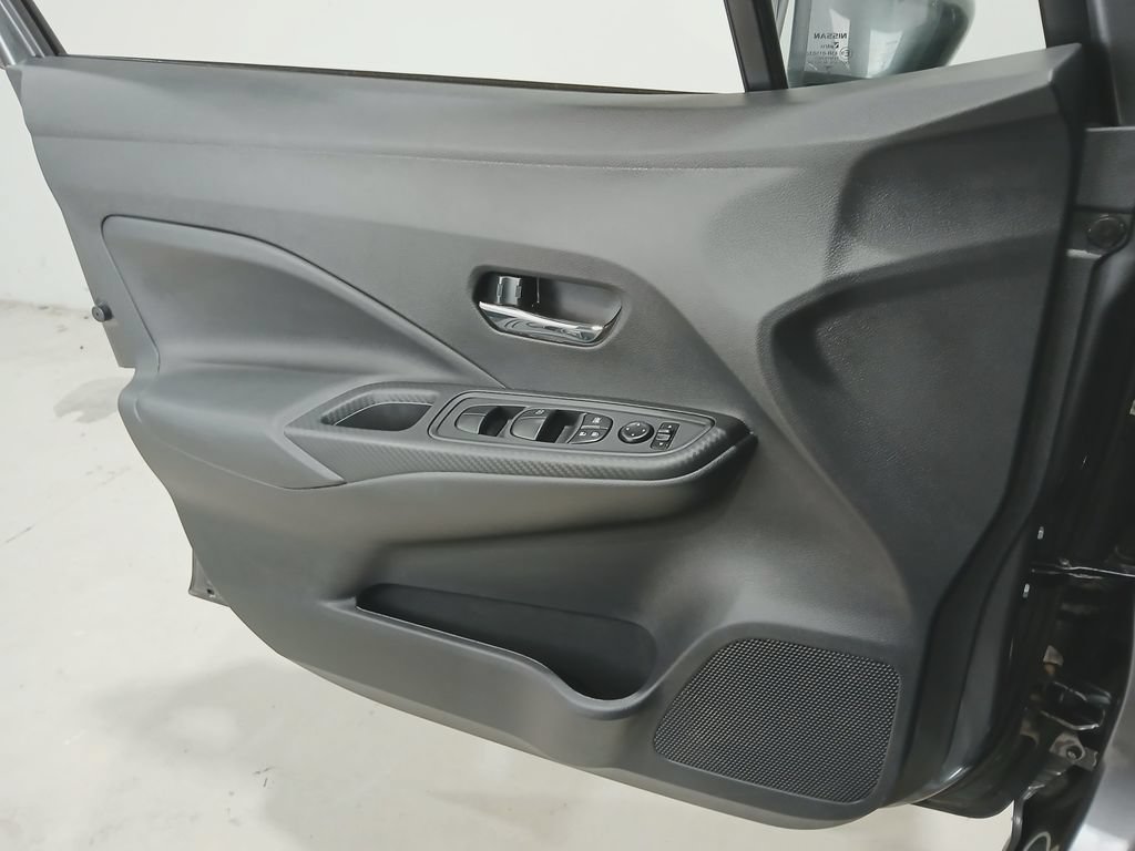 Used 2025 Nissan Versa SV w/ Trunk Package FWD image 26
