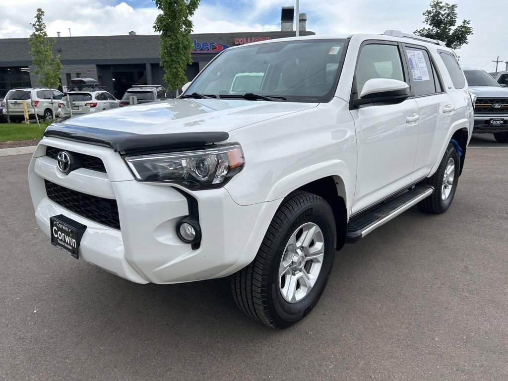 Used 2014 Toyota 4Runner SR5 AWD/4WD image 3