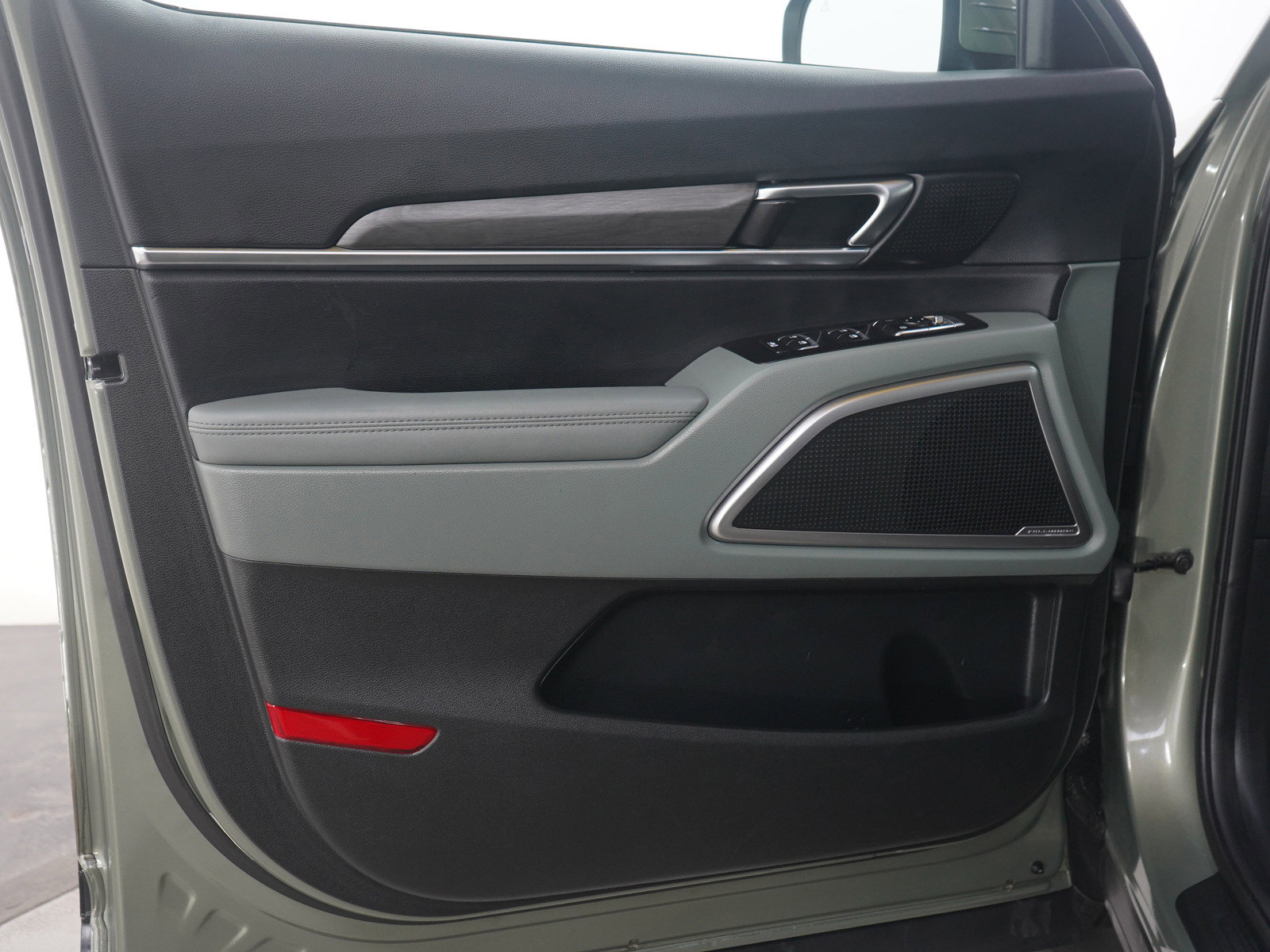 Used 2024 Kia Telluride EX X-Line image 22