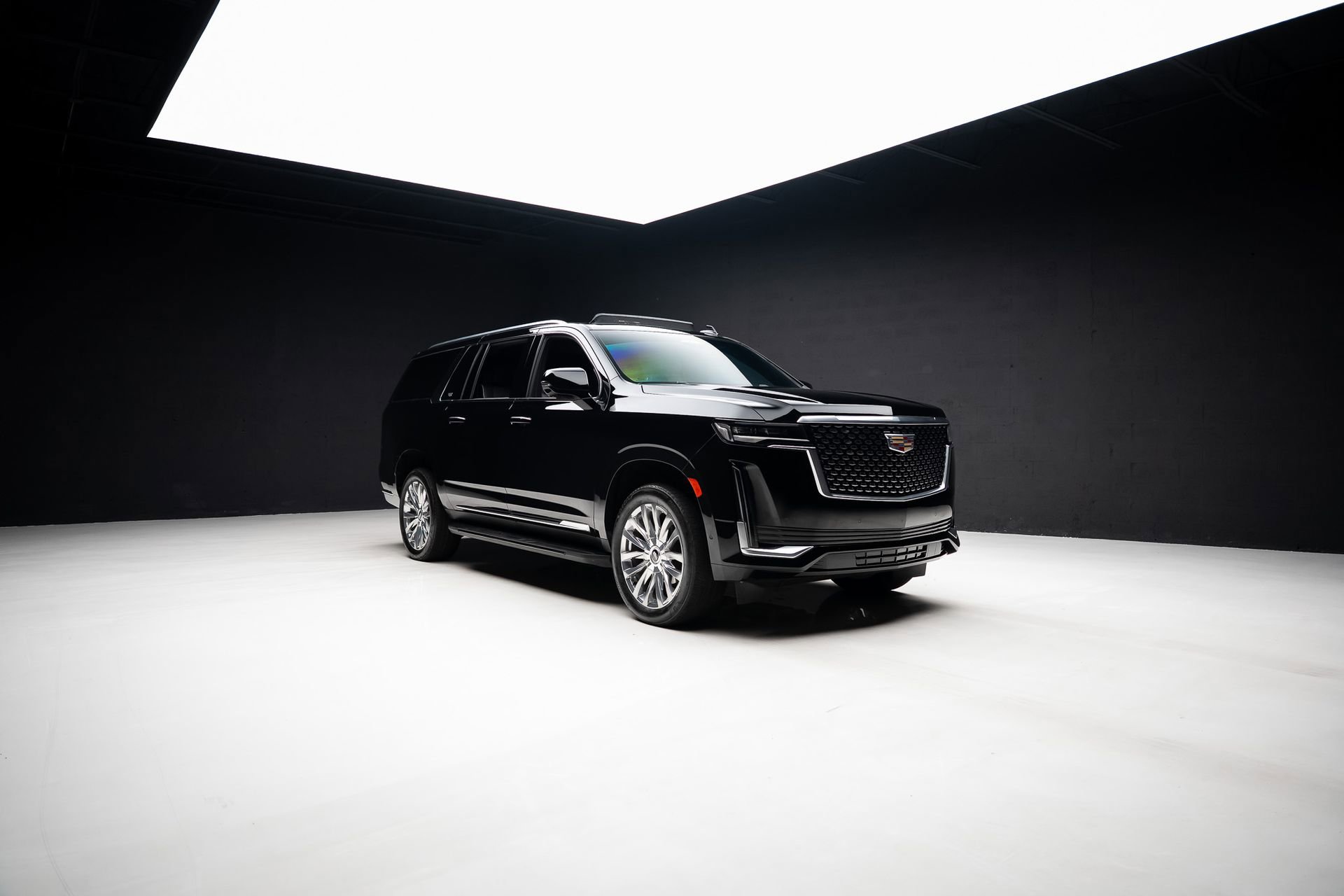 Used 2024 Cadillac Escalade ESV Premium Luxury RWD image 88