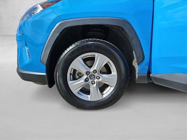 Used 2020 Toyota RAV4 XLE w/ Convenience Package FWD image 24