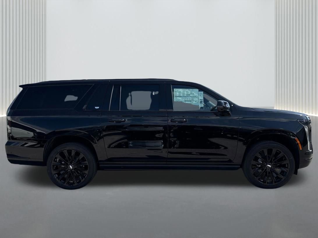 New 2026 Cadillac Escalade ESV Platinum Sport w/ LPO, ONYX Package image 4