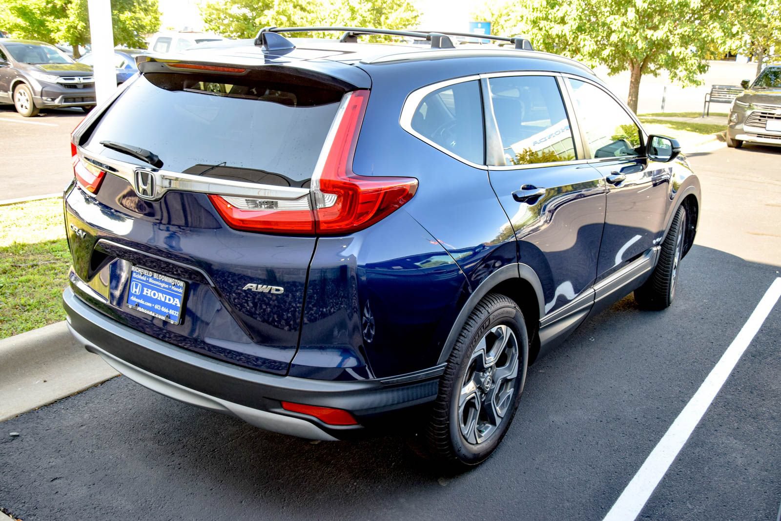Used 2018 Honda CR-V EX image 16