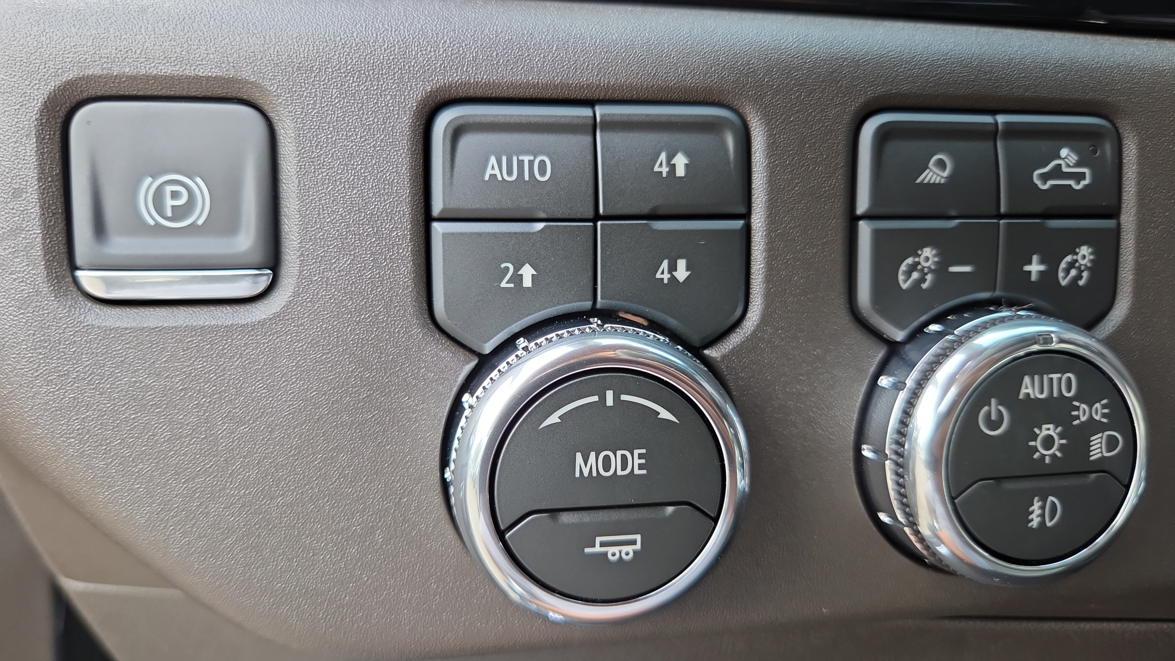 New 2026 GMC Sierra 1500 SLT w/ SLT Premium Package AWD/4WD image 26