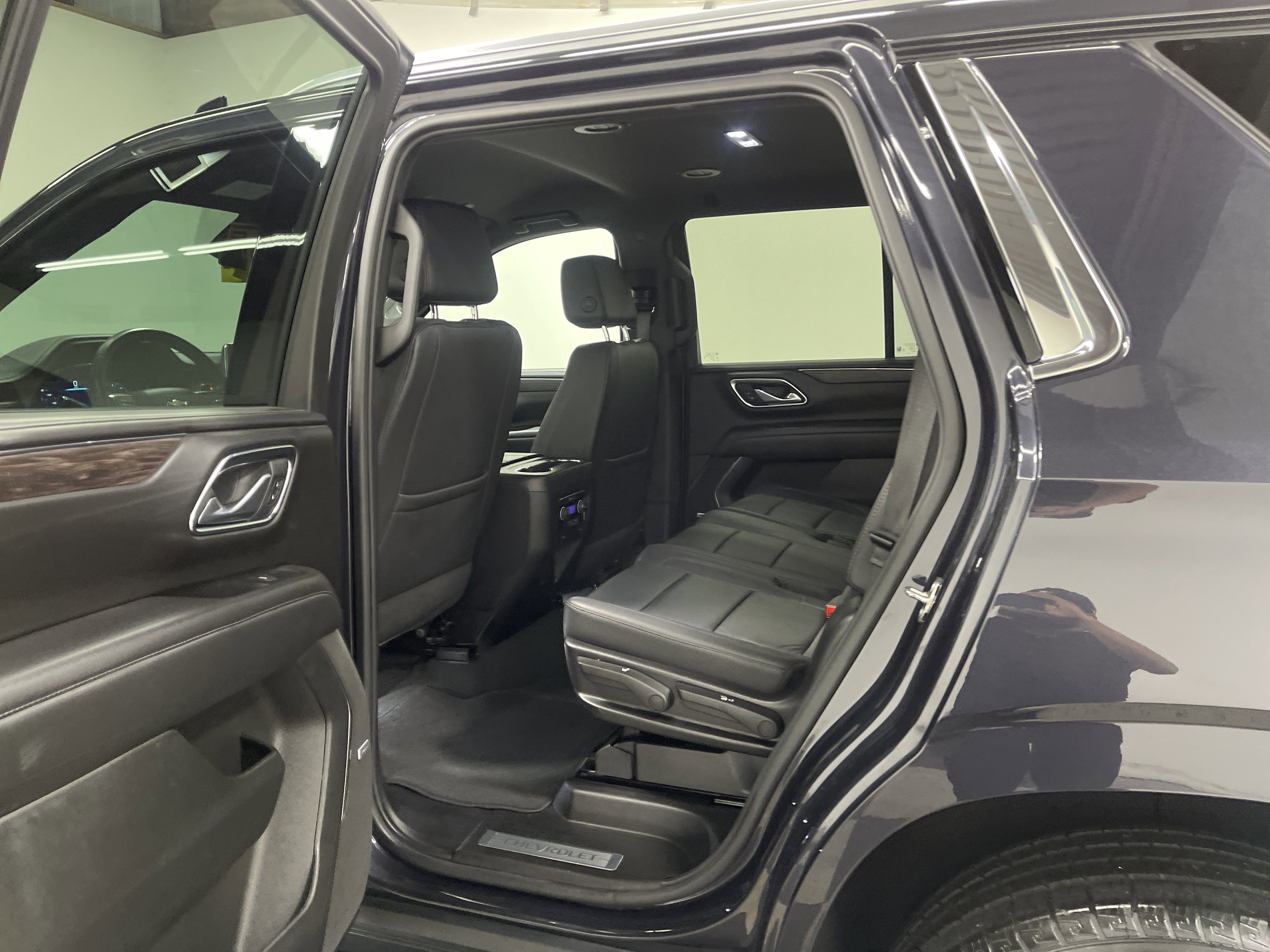 Used 2024 Chevrolet Tahoe LT image 13