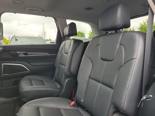 Certified 2022 Kia Telluride EX w/ EX Premium Package FWD image 9