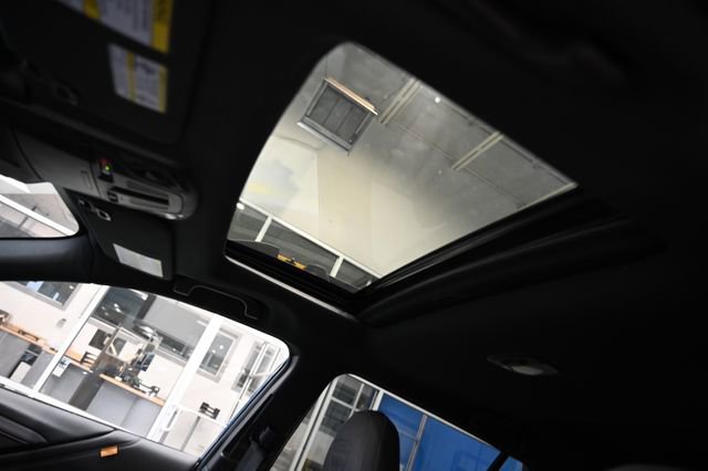 Used 2025 Subaru Outback Wilderness image 19