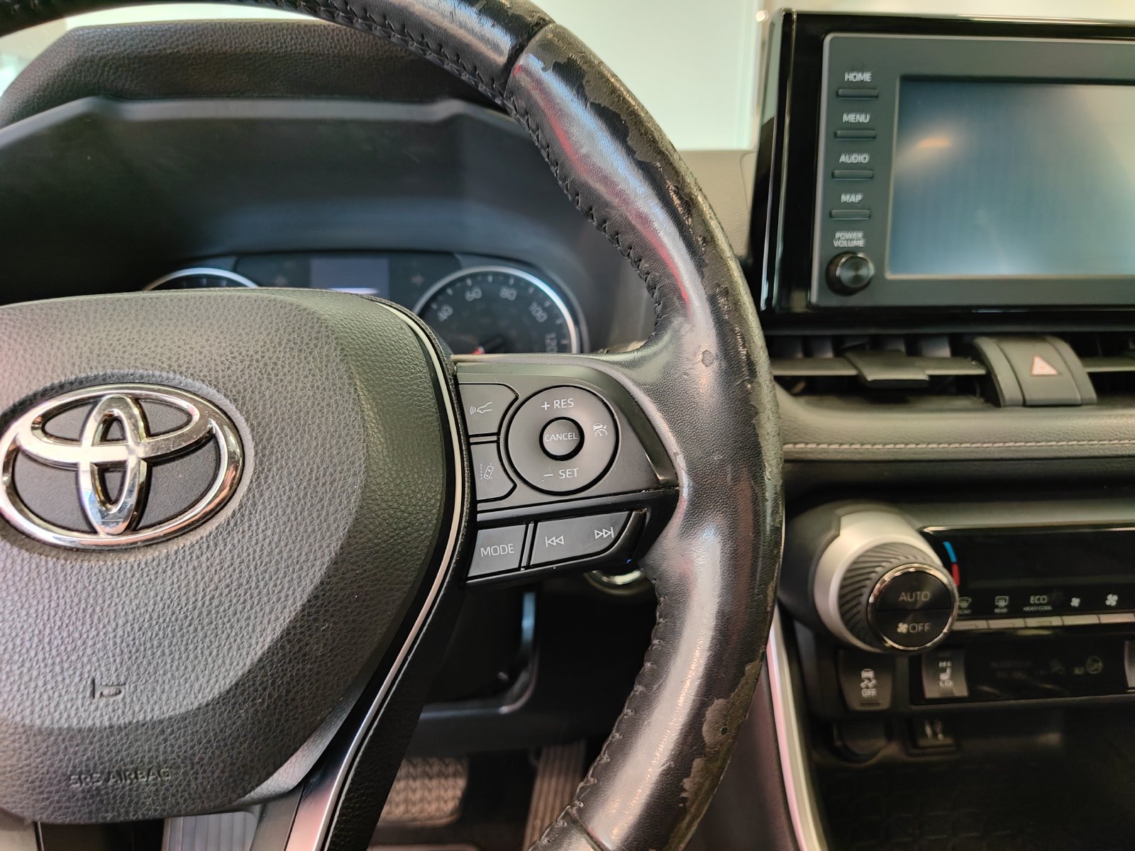 Used 2019 Toyota RAV4 XLE w/ Convenience Package AWD/4WD image 20