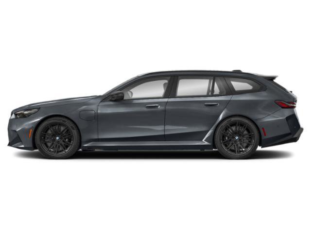 New 2026 BMW M5 Touring AWD/4WD image 3