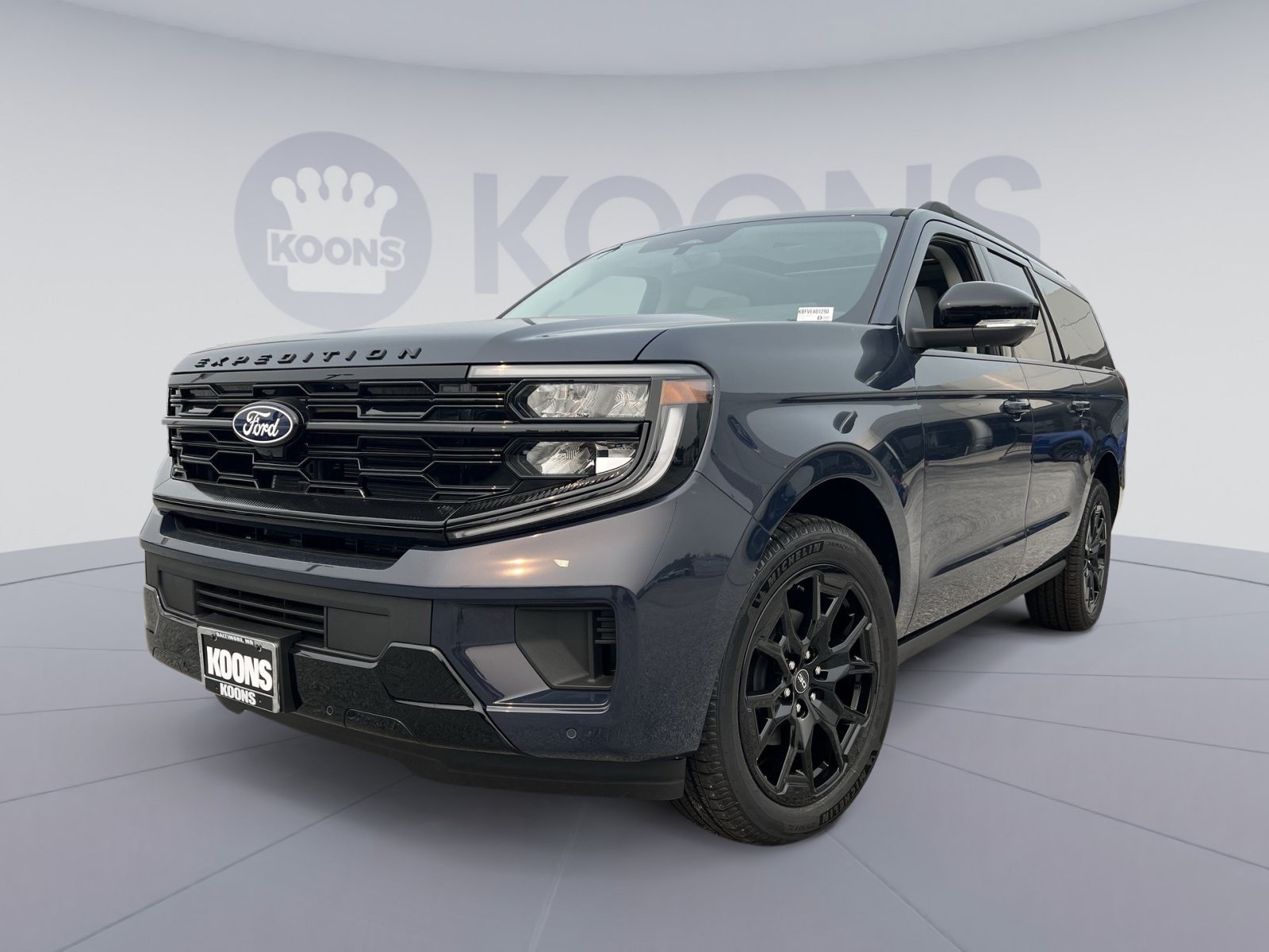 New 2027 Ford Expedition Max Platinum AWD/4WD image 1