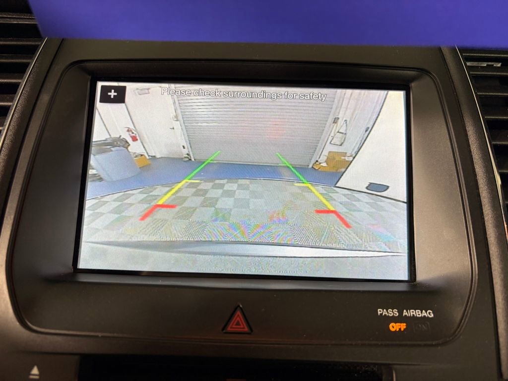 Certified 2019 Ford Taurus SEL w/ Equipment Group 201A image 19