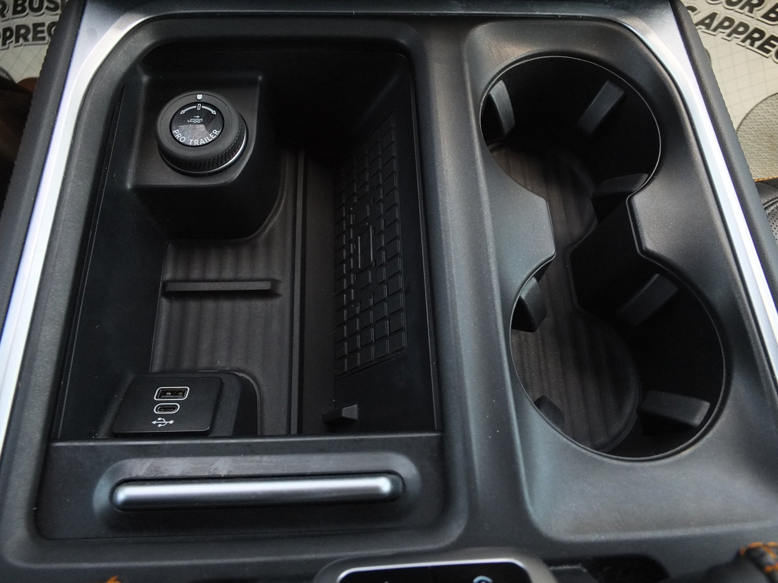Used 2025 Ford Expedition Tremor AWD/4WD image 26