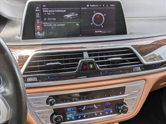 Used 2022 BMW 740i xDrive w/ M Sport Package AWD/4WD image 11